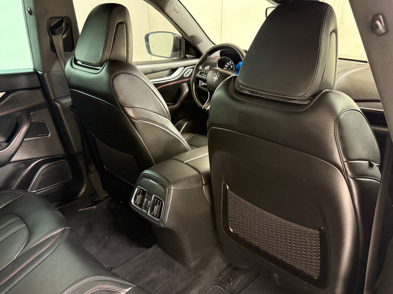 Used 2018 Maserati Levante S GranSport AWD/4WD image 30