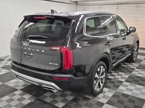 Used 2021 Kia Telluride EX w/ EX Premium Package image 6