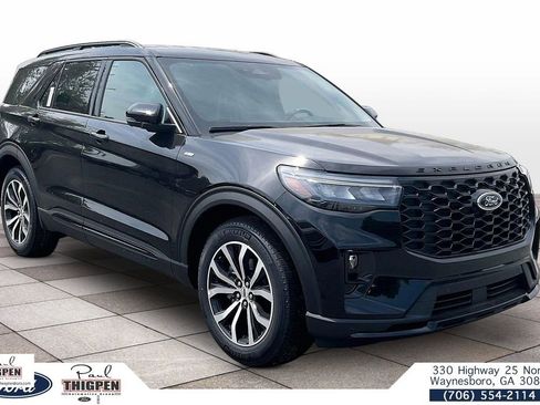 New 2026 Ford Explorer ST-Line RWD image 1