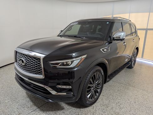 Used 2022 INFINITI QX80 Sensory w/ Cargo Package AWD/4WD image 3