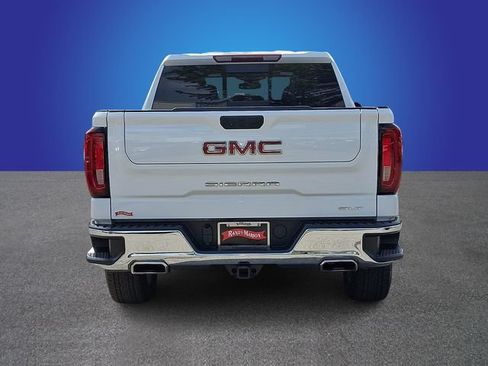 Used 2023 GMC Sierra 1500 SLT w/ SLT Premium Package AWD/4WD image 5