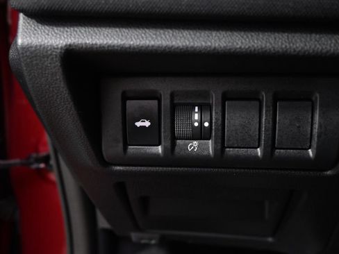Used 2025 Subaru Legacy Premium AWD/4WD image 24