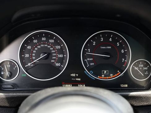 Used 2016 BMW 340i Sedan RWD image 31