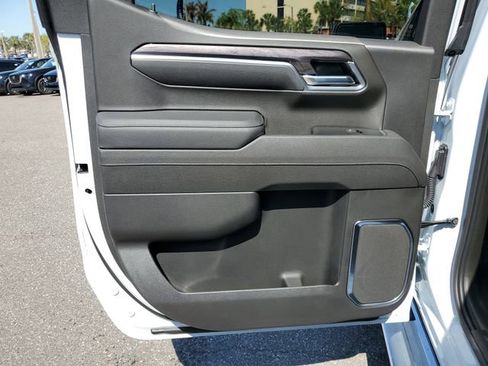 Used 2026 Chevrolet Silverado 1500 LTZ w/ LTZ Premium Package image 14