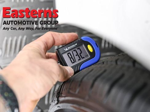 Used 2025 Toyota Camry LE image 29