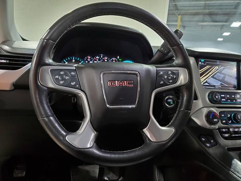 Used 2017 GMC Yukon SLT w/ Open Road Package image 32