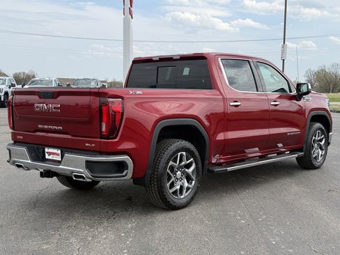 New 2026 GMC Sierra 1500 SLT w/ SLT Premium Package image 4