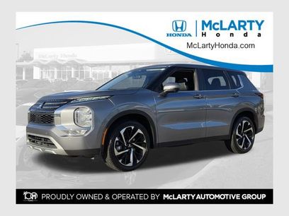 Used 2024 Mitsubishi Outlander SE