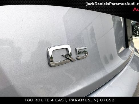 Used 2023 Audi Q5 Premium w/ Convenience Package AWD/4WD image 23