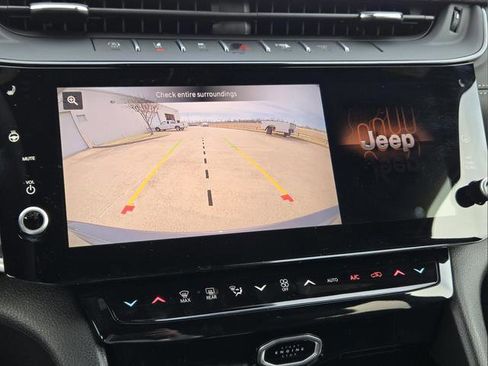 New 2026 Jeep Grand Cherokee Altitude RWD image 35