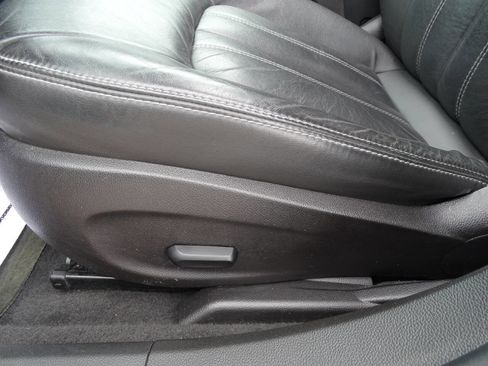 Used 2015 Buick Verano Leather FWD image 15