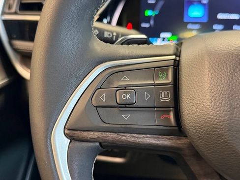Used 2023 Jeep Grand Cherokee 4WD 4xe image 25