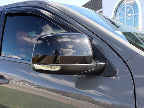 Used 2022 Dodge Durango R/T w/ Blacktop Package image 2