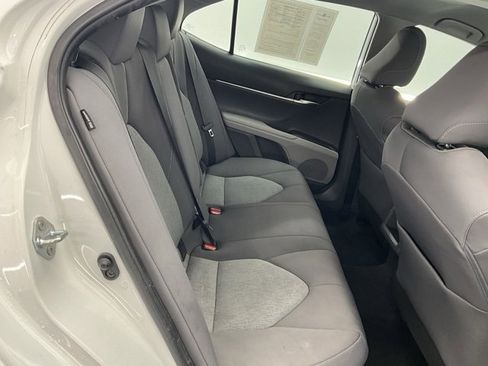 Used 2022 Toyota Camry LE image 14