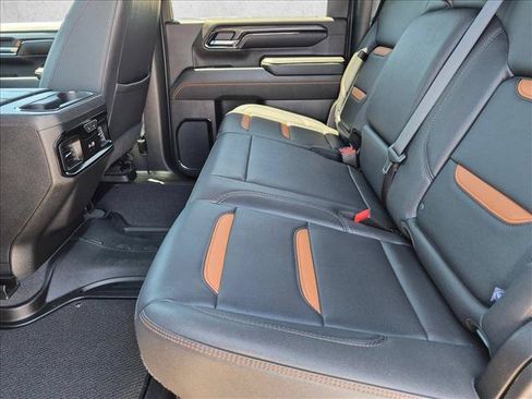 Used 2024 GMC Sierra 3500 AT4 w/ AT4 Premium Plus Package AWD/4WD image 21