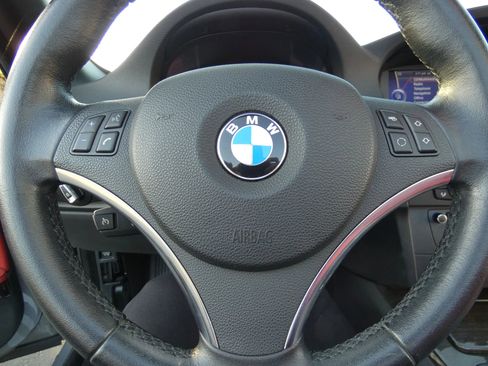 Used 2013 BMW 328i Convertible image 56