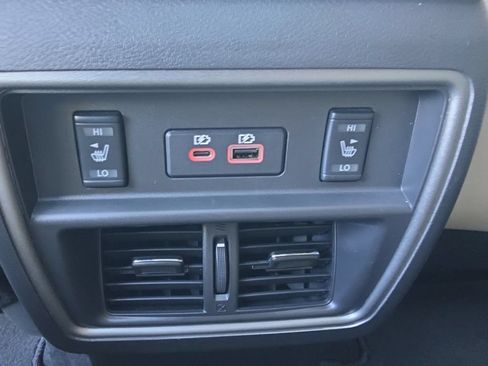 Certified 2024 Nissan Murano SL AWD/4WD image 36