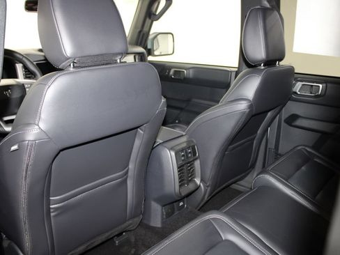 New 2026 Ford Bronco Outer Banks AWD/4WD image 27