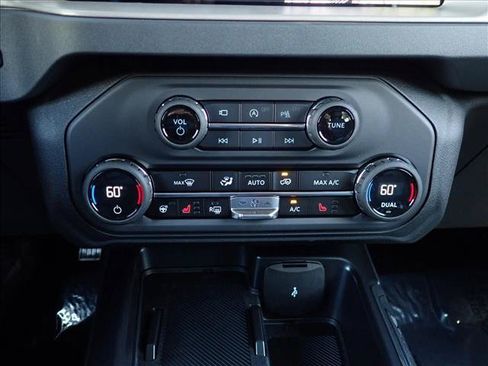 New 2026 Ford Bronco Outer Banks AWD/4WD image 19