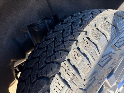 New 2026 GMC Terrain AT4 w/ Convenience Package III image 29