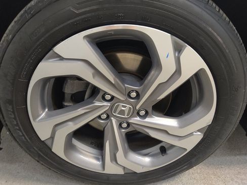 Used 2020 Honda Accord EX image 31