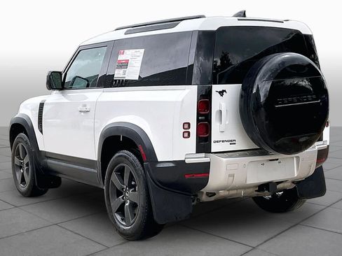 Used 2023 Land Rover Defender 90 SE AWD/4WD image 11