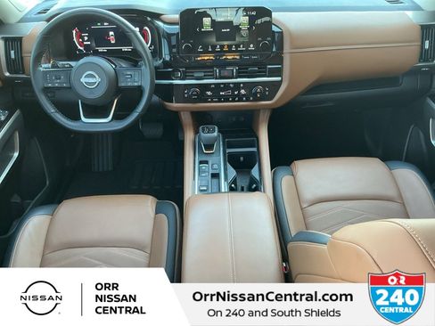 Certified 2025 Nissan Pathfinder Platinum w/ Cargo Package image 15