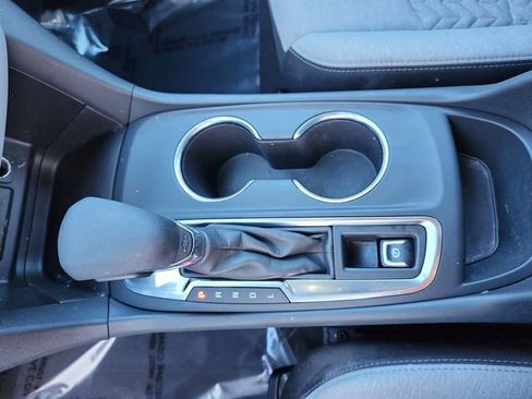 Certified 2024 Chevrolet Equinox LS image 25