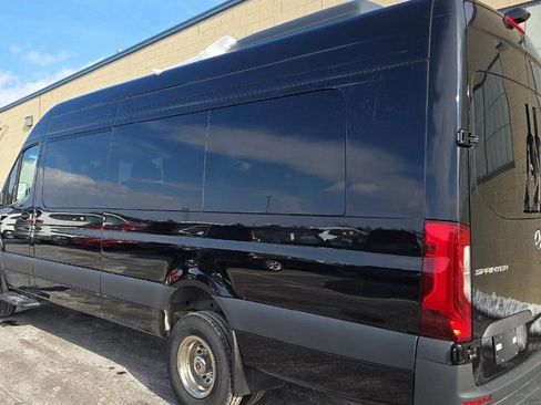 Used 2024 Mercedes-Benz Sprinter 3500 w/ Acoustic Package image 6