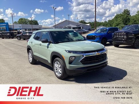 New 2026 Chevrolet TrailBlazer LS w/ LS Convenience Package AWD/4WD image 1