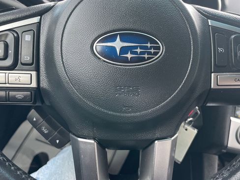 Used 2017 Subaru Legacy 2.5i Premium image 15