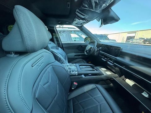 New 2027 Kia Telluride SX X-Line AWD/4WD image 3