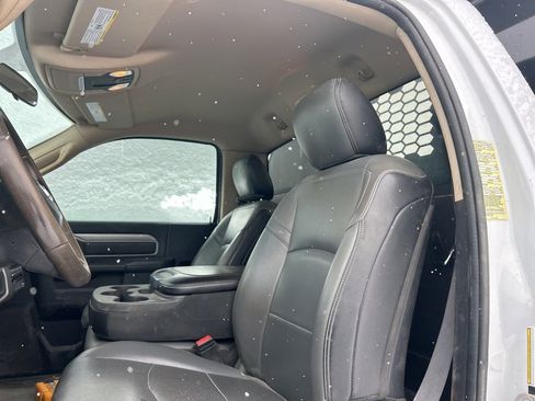 Used 2020 RAM 5500 Tradesman image 7