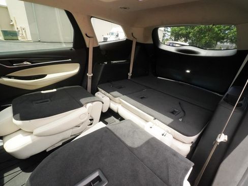 Used 2023 Buick Enclave Essence w/ Experience Buick Package FWD image 26