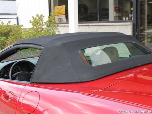Used 2002 Chevrolet Corvette Convertible w/ Preferred Equipment Group2 RWD image 13