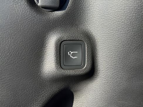 New 2026 Jeep Compass Trailhawk w/ Sun, Sound & Navigation Group image 8