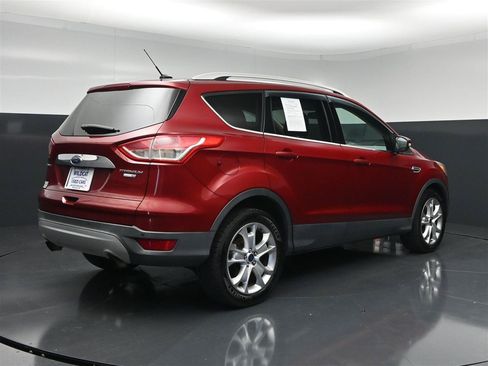 Used 2016 Ford Escape Titanium w/ Equipment Group 301A AWD/4WD image 6