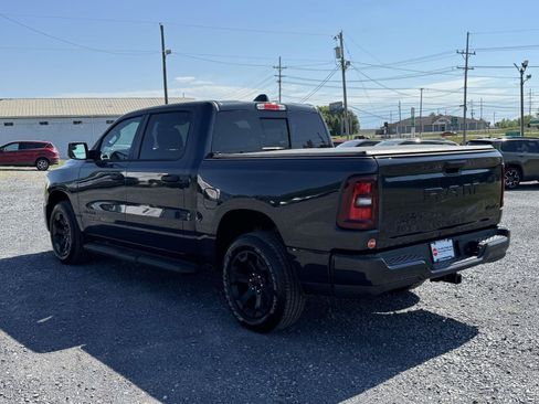 New 2026 RAM 1500 Express AWD/4WD image 22