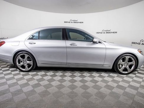 Used 2015 Mercedes-Benz S 550 Sedan image 3