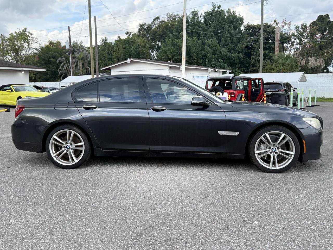 Used 2015 BMW 740i RWD image 21
