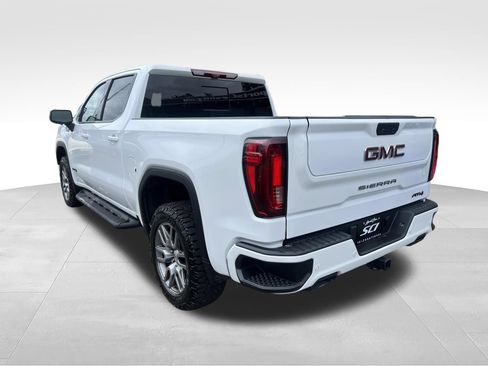 Used 2021 GMC Sierra 1500 AT4 w/ AT4 Carbonpro Edition AWD/4WD image 3