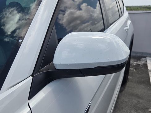 Used 2021 Volkswagen Atlas SE w/ Panoramic Sunroof Package FWD image 9