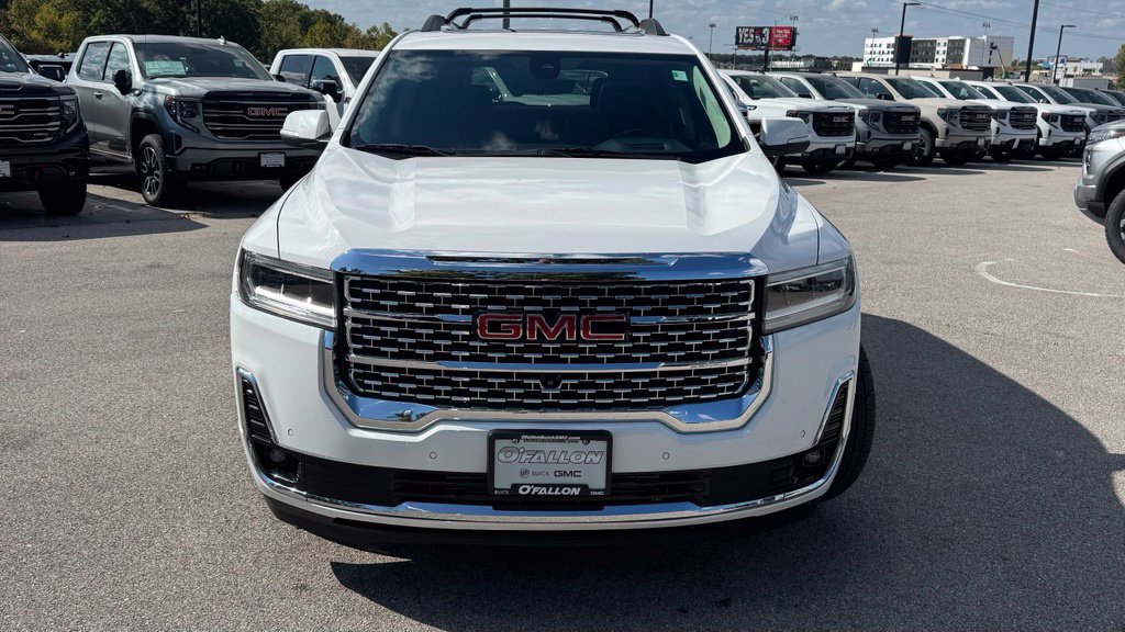 Used 2021 GMC Acadia Denali w/ Denali Ultimate Package AWD/4WD image 7