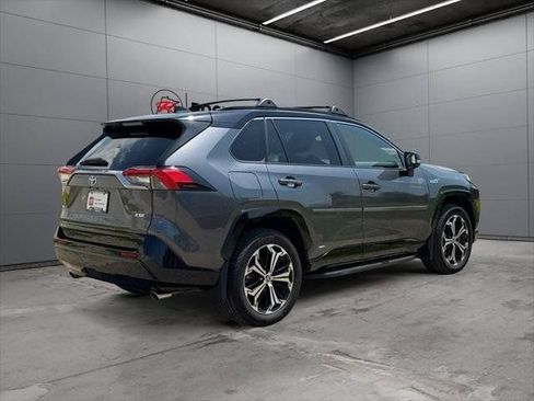 Certified 2022 Toyota RAV4 XSE w/ Weather Package AWD/4WD image 36