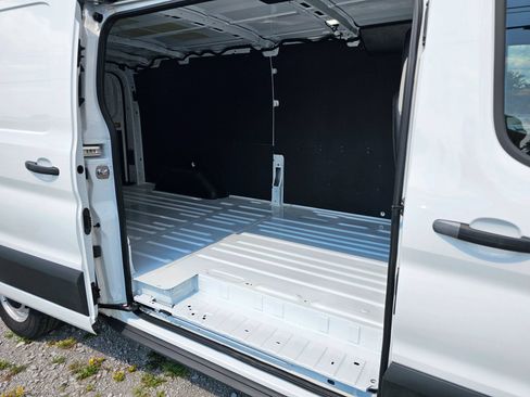 Used 2024 Ford Transit 150 Low Roof w/ Load Area Protection Package RWD image 6