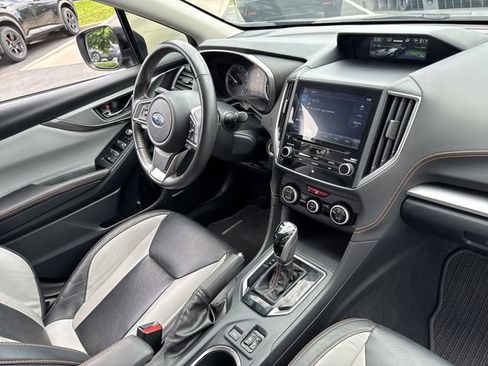 Used 2022 Subaru Crosstrek 2.5i Limited w/ Moonroof Package 2 AWD/4WD image 28
