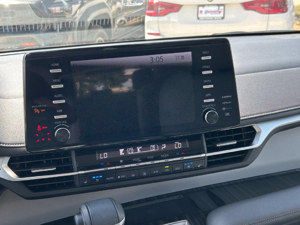 Certified 2023 Toyota Sienna Limited AWD/4WD image 21