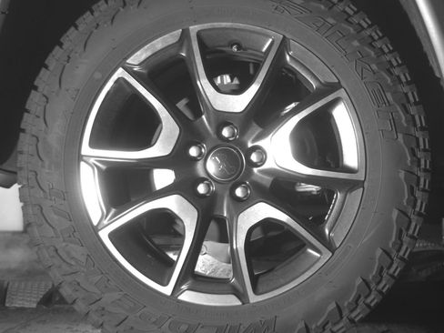 Used 2025 Jeep Compass Trailhawk image 15