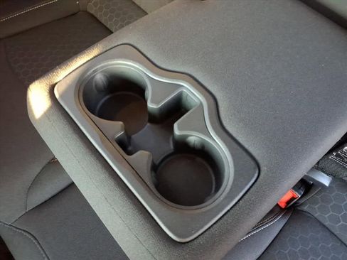 Used 2018 Jeep Compass Sport w/ Cold Weather Group image 29