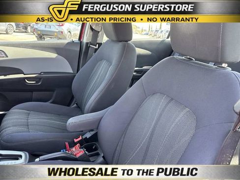 Used 2014 Chevrolet Sonic LT image 14